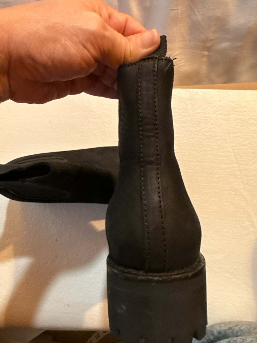 Thursday Boot Co Everyday Chelsea Boots Women 5.5 Black Leather Lug Sole Ankle